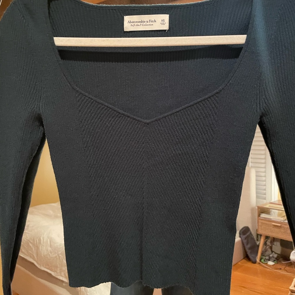 af soft collection green knit cropped sweater